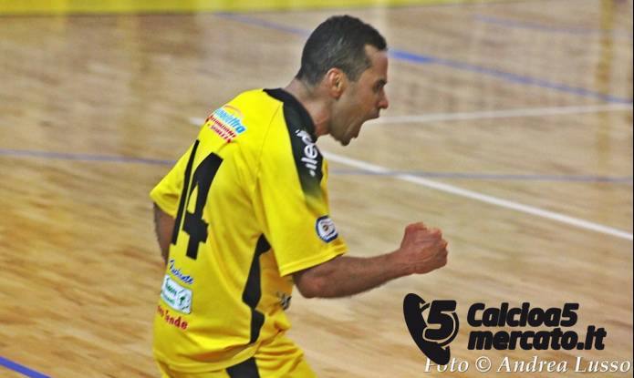 Vai all’articolo: #Futsalmercato, Lino Gomes va da Vampeta: è il nuovo tecnico del Kazma Sport